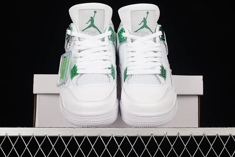 All categories Air Jordan Jordan series basketball shoes Air Jordan 4 F version Air Jordan 4 "Pine Green" AJ4 Joe 4 white and green first layer genuine label CT8527-113